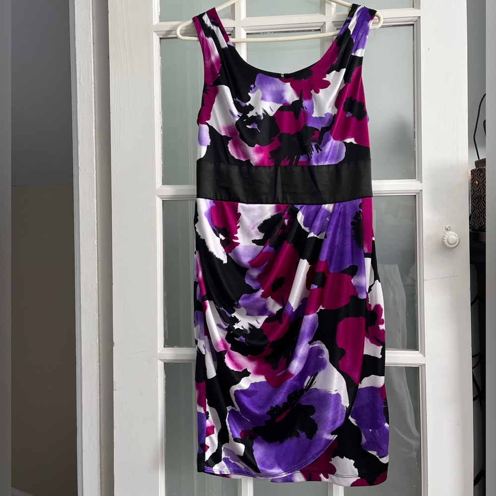 Floral Sleeveless tulip hem dress